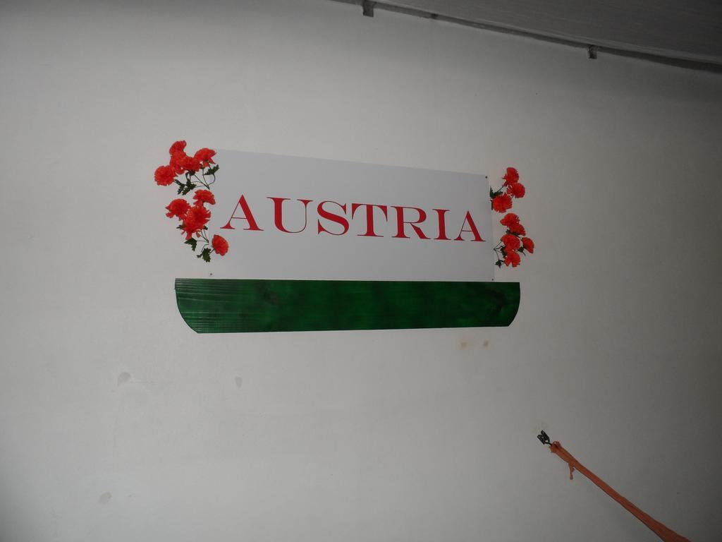Austria Hostel & Pousada Blumenau Exterior photo